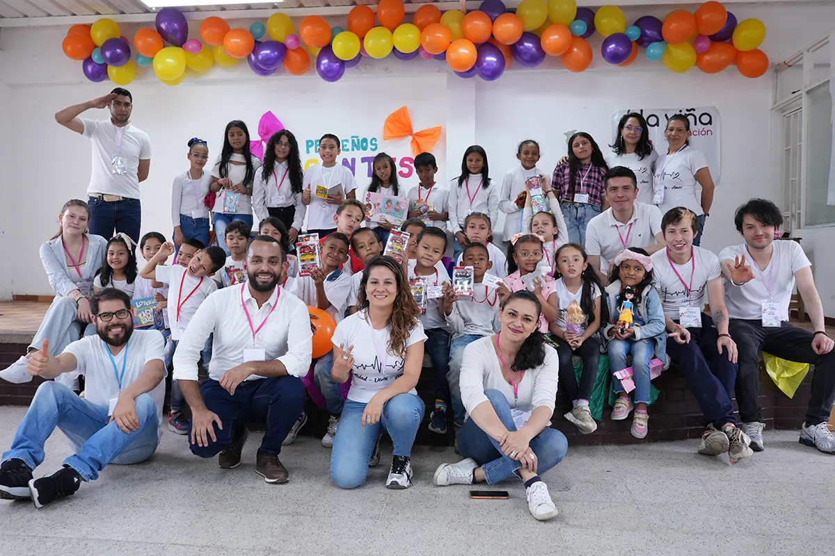 Construcción de viviendas y apoyo a familias necesitadas en Bogotá